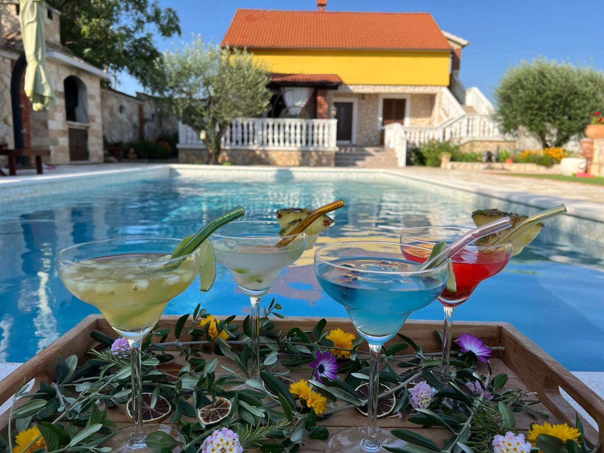 Holiday Home Iva With Pool Sukošan 외부 사진